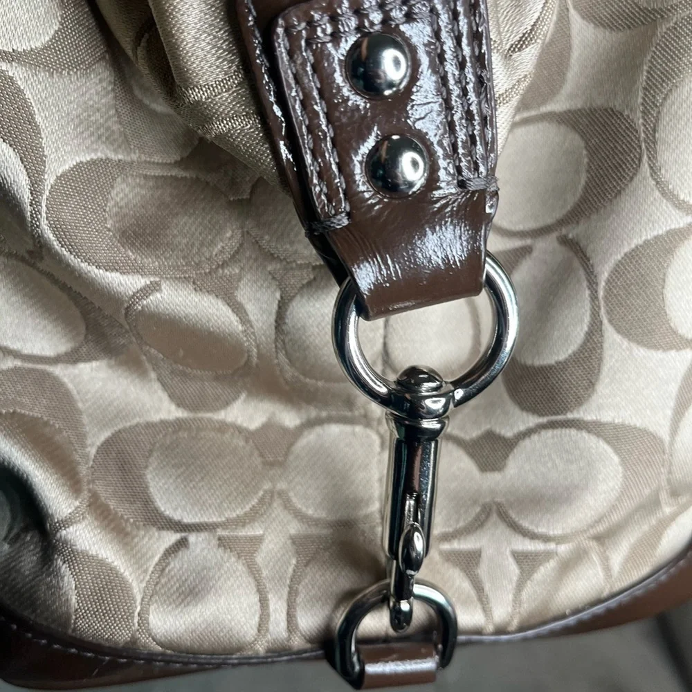Y2K COACH Ashley Signature Satchel F15440 Rare Find, Classic, Timeless